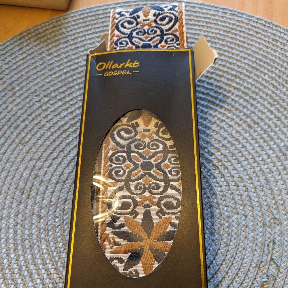Bag replacement strap, or guitar strap